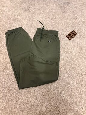 NWT Vans Pants